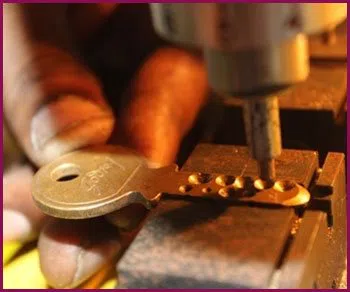 Clark NJ Locksmith Store Clark, NJ 732-823-9569 - 17-key-making